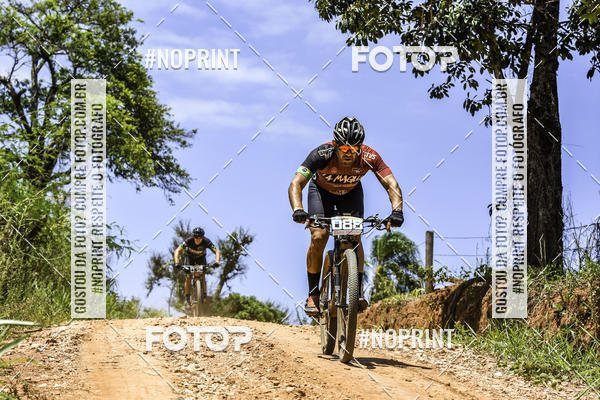 Buy your photos of the eventOURO BIKER on Fotop