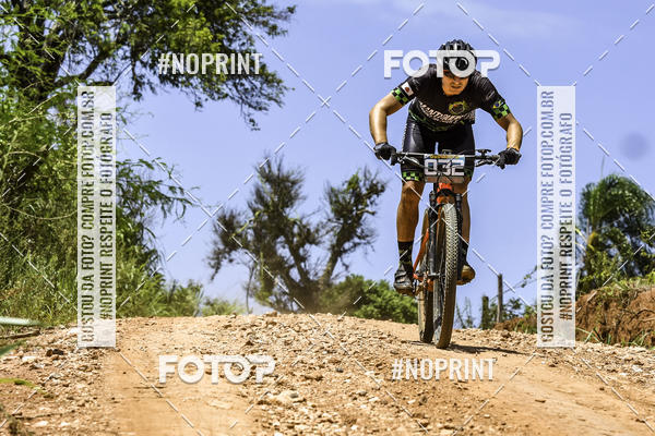 Buy your photos of the eventOURO BIKER on Fotop
