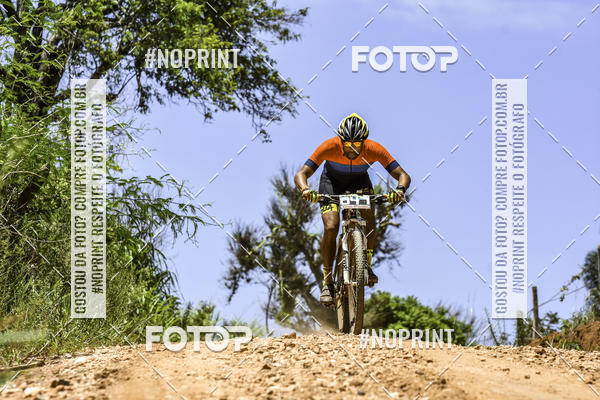 Buy your photos of the eventOURO BIKER on Fotop