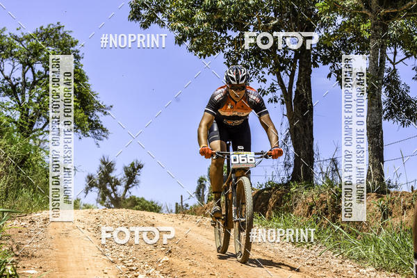 Buy your photos of the eventOURO BIKER on Fotop