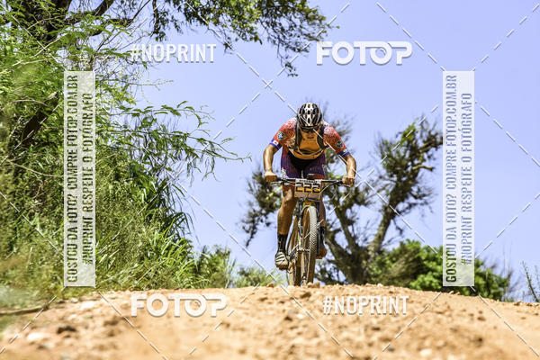 Buy your photos of the eventOURO BIKER on Fotop