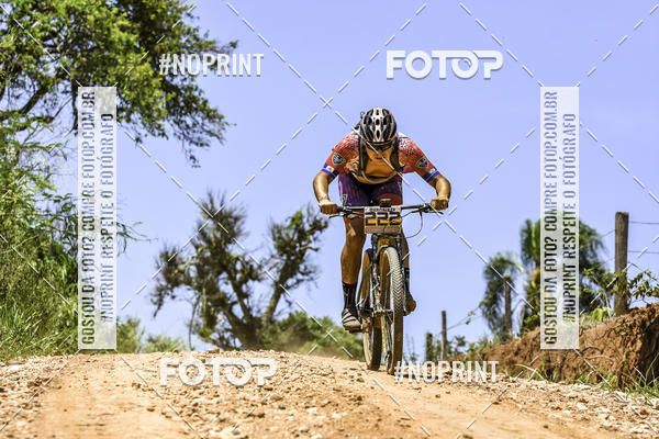 Buy your photos of the eventOURO BIKER on Fotop
