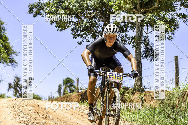 Buy your photos of the eventOURO BIKER on Fotop