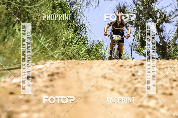 Buy your photos of the eventOURO BIKER on Fotop