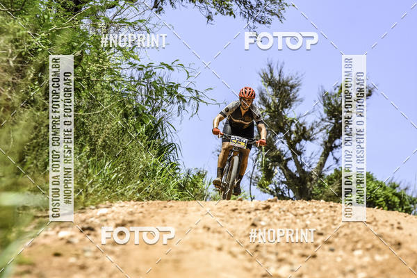 Buy your photos of the eventOURO BIKER on Fotop
