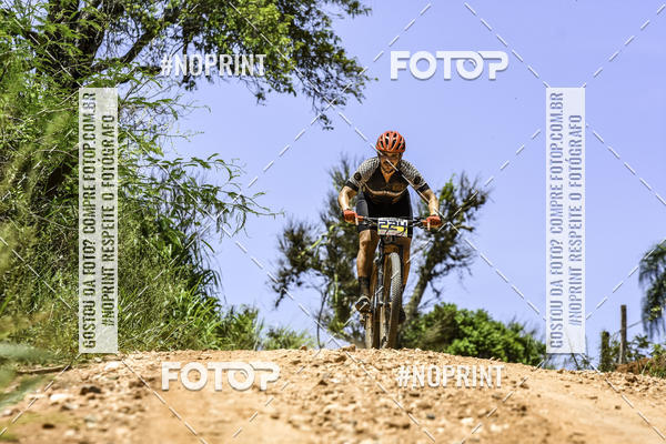 Buy your photos of the eventOURO BIKER on Fotop