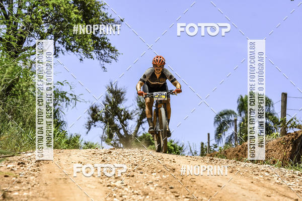 Buy your photos of the eventOURO BIKER on Fotop