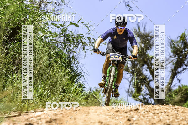 Buy your photos of the eventOURO BIKER on Fotop