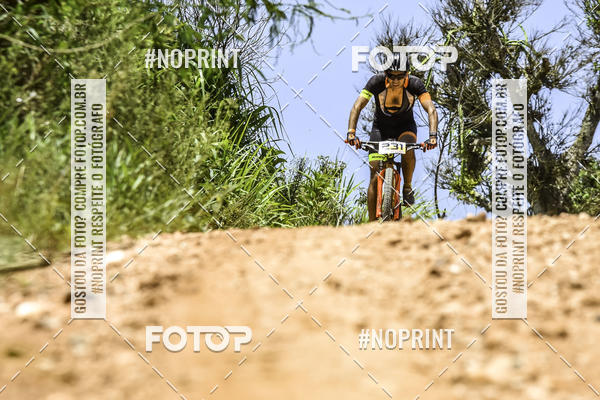 Buy your photos of the eventOURO BIKER on Fotop