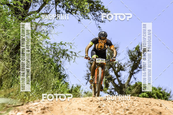 Buy your photos of the eventOURO BIKER on Fotop