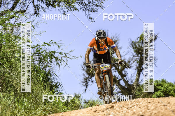Buy your photos of the eventOURO BIKER on Fotop