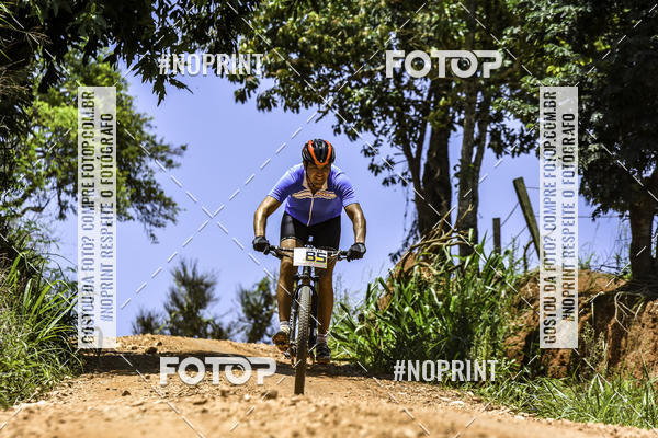 Buy your photos of the eventOURO BIKER on Fotop