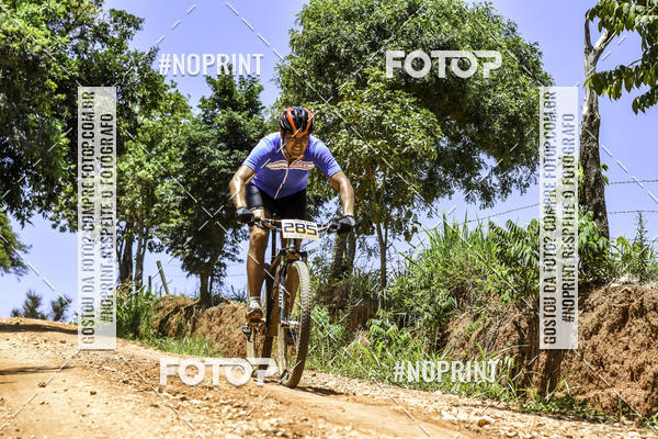 Buy your photos of the eventOURO BIKER on Fotop