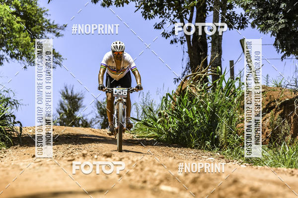 Buy your photos of the eventOURO BIKER on Fotop