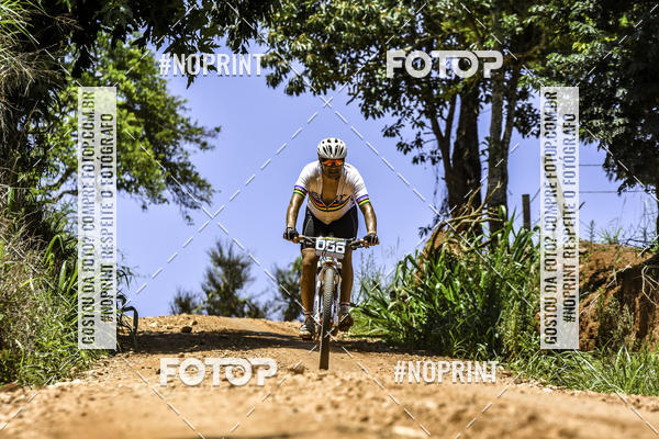 Buy your photos of the eventOURO BIKER on Fotop