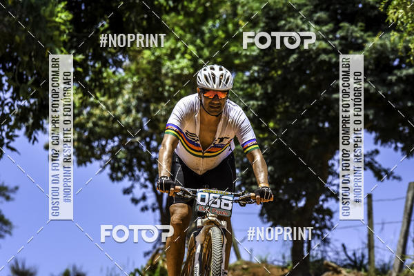 Buy your photos of the eventOURO BIKER on Fotop