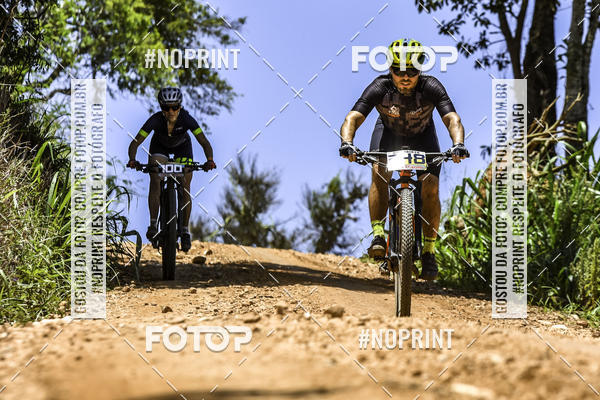 Buy your photos of the eventOURO BIKER on Fotop