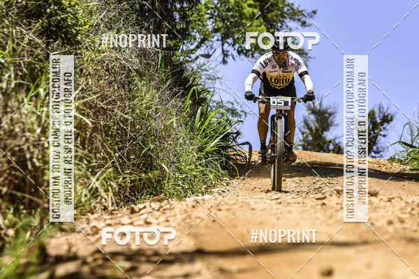 Buy your photos of the eventOURO BIKER on Fotop