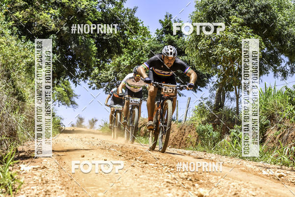 Buy your photos of the eventOURO BIKER on Fotop