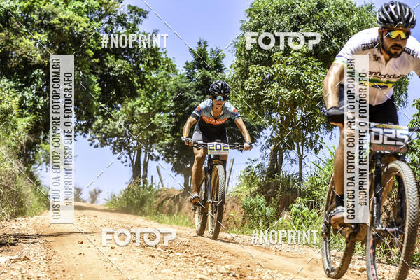 Buy your photos of the eventOURO BIKER on Fotop