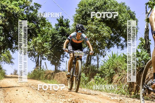 Buy your photos of the eventOURO BIKER on Fotop