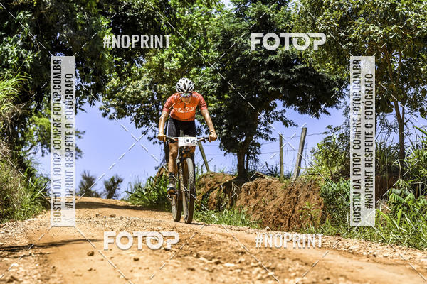 Buy your photos of the eventOURO BIKER on Fotop