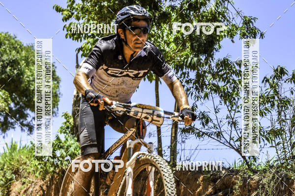 Buy your photos of the eventOURO BIKER on Fotop