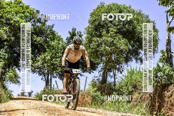 Buy your photos of the eventOURO BIKER on Fotop