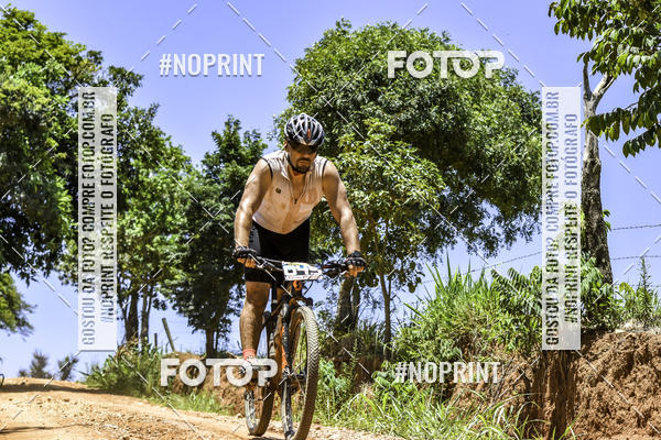 Buy your photos of the eventOURO BIKER on Fotop
