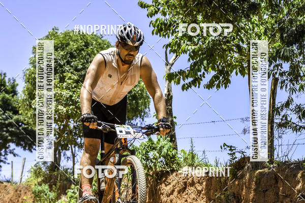 Buy your photos of the eventOURO BIKER on Fotop