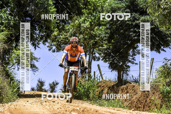 Buy your photos of the eventOURO BIKER on Fotop
