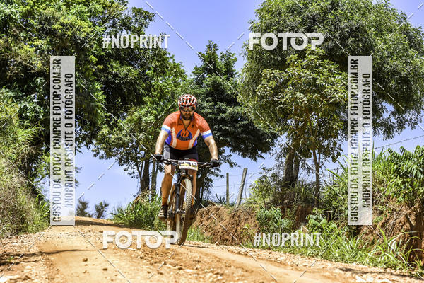 Buy your photos of the eventOURO BIKER on Fotop