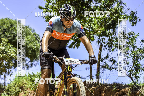 Buy your photos of the eventOURO BIKER on Fotop