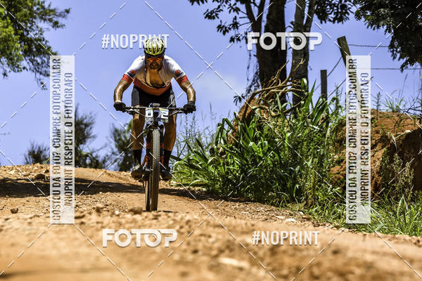 Buy your photos of the eventOURO BIKER on Fotop
