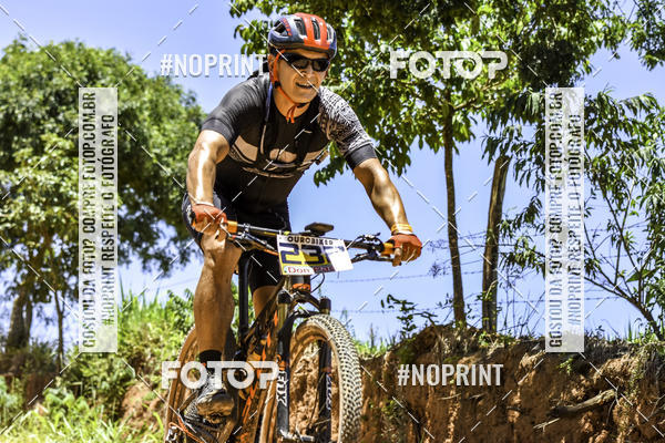 Buy your photos of the eventOURO BIKER on Fotop