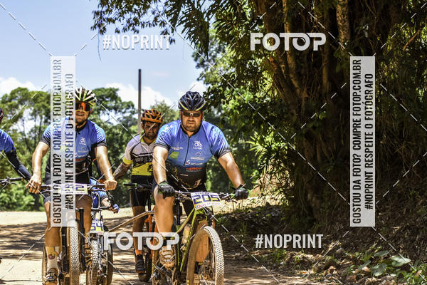 Buy your photos of the eventOURO BIKER on Fotop