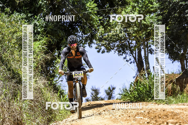 Buy your photos of the eventOURO BIKER on Fotop