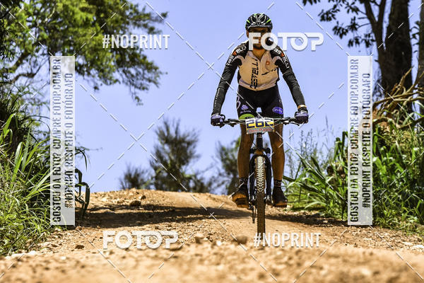 Buy your photos of the eventOURO BIKER on Fotop