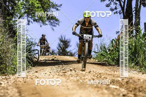 Buy your photos of the eventOURO BIKER on Fotop