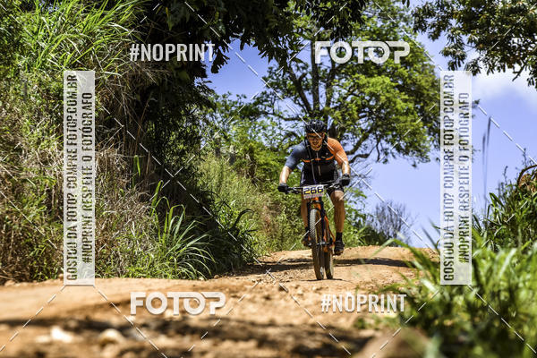 Buy your photos of the eventOURO BIKER on Fotop