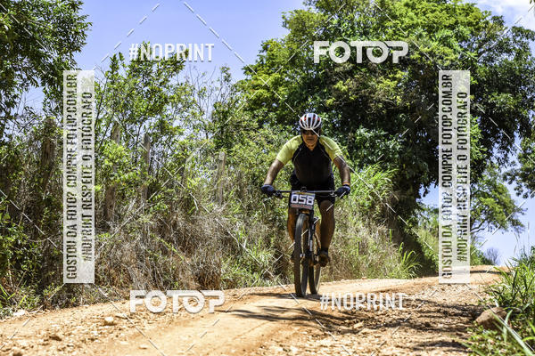 Buy your photos of the eventOURO BIKER on Fotop