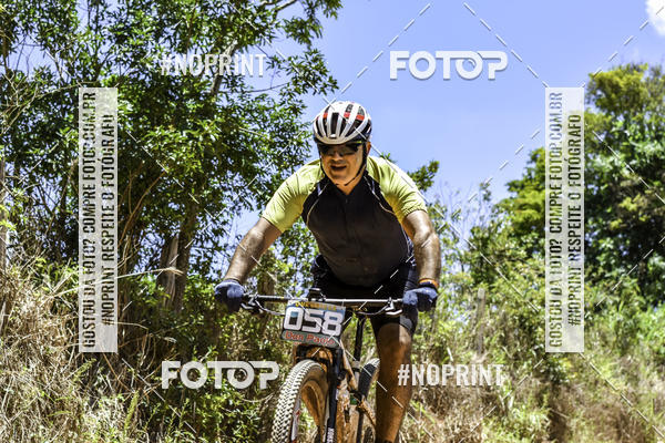 Buy your photos of the eventOURO BIKER on Fotop