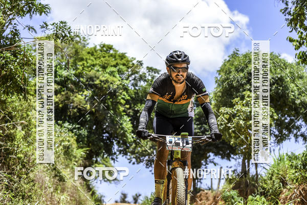 Buy your photos of the eventOURO BIKER on Fotop