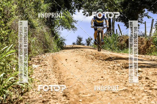 Buy your photos of the eventOURO BIKER on Fotop