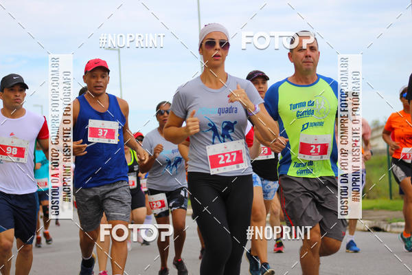 Buy your photos of the event2 Corrida de Natal Shopping Ptio Pinda on Fotop