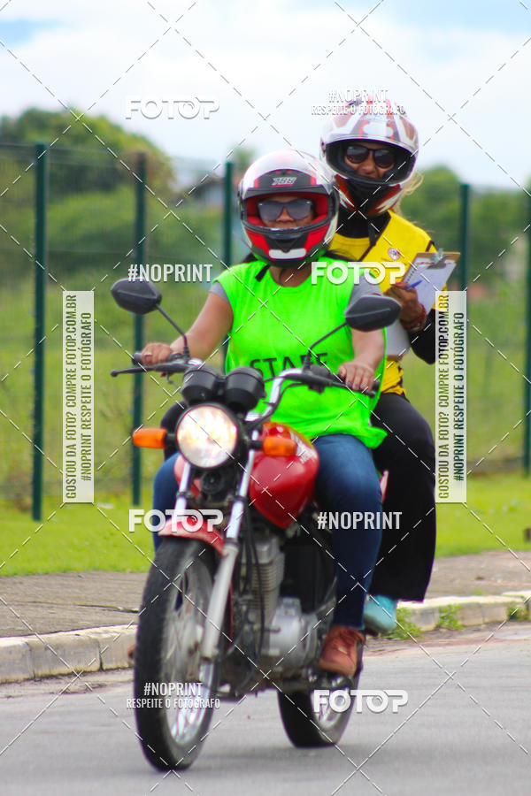 Buy your photos of the event2 Corrida de Natal Shopping Ptio Pinda on Fotop