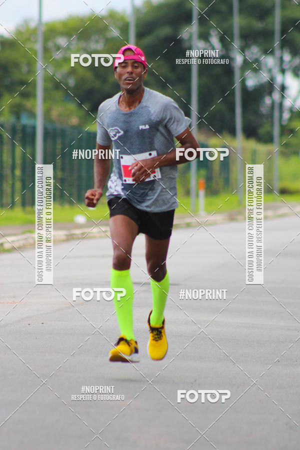 Buy your photos of the event2 Corrida de Natal Shopping Ptio Pinda on Fotop