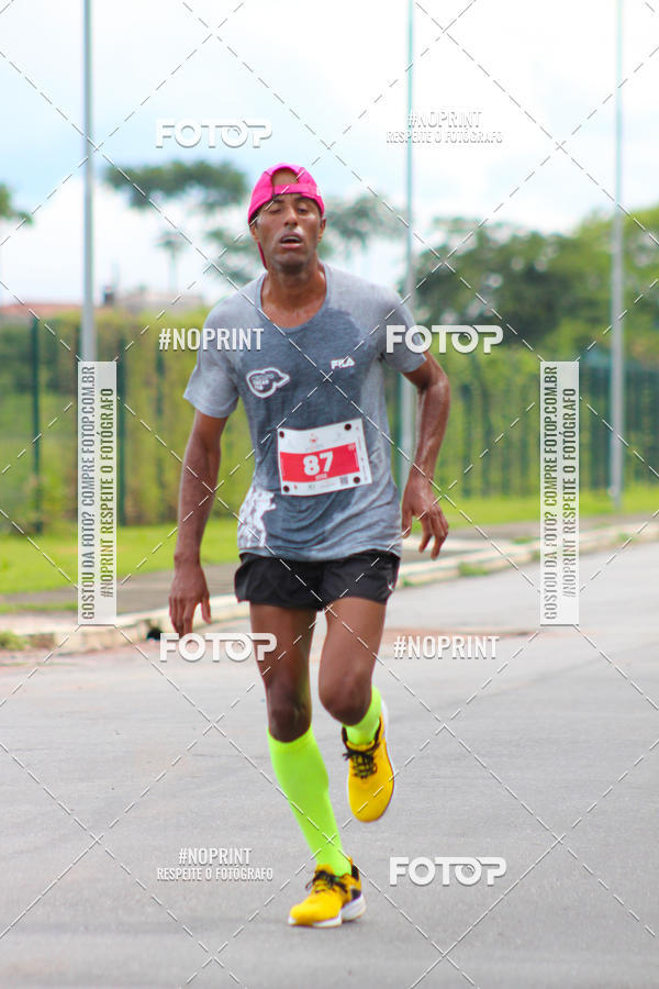 Buy your photos of the event2 Corrida de Natal Shopping Ptio Pinda on Fotop