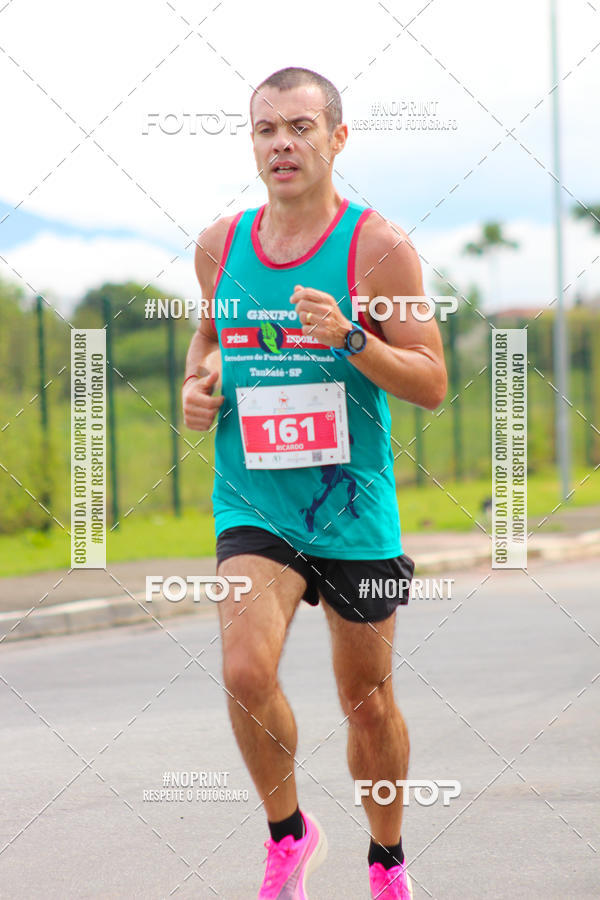Buy your photos of the event2 Corrida de Natal Shopping Ptio Pinda on Fotop