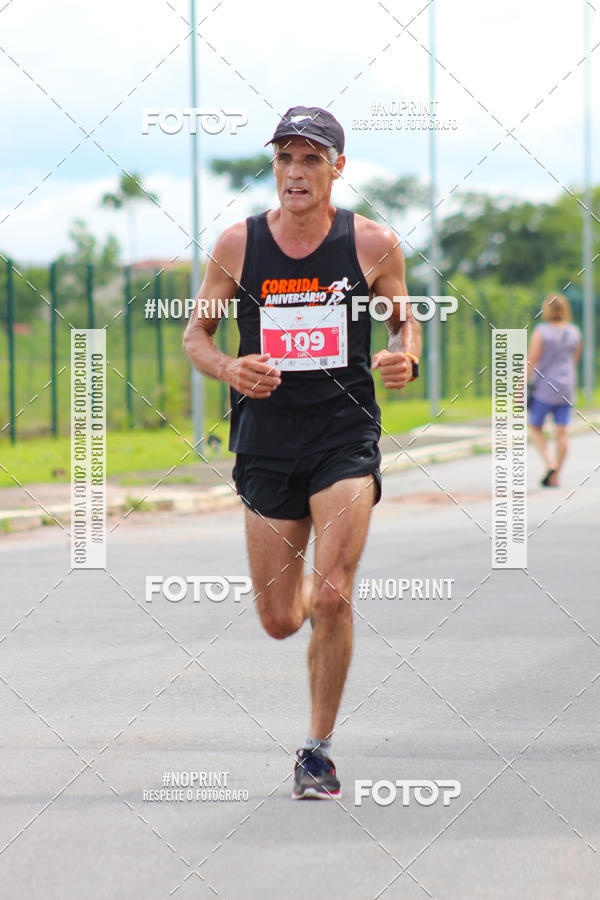 Buy your photos of the event2 Corrida de Natal Shopping Ptio Pinda on Fotop